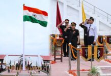 एएमसी सेंटर एवं कॉलेज, लखनऊ को मिला पहला 108 फीट का स्मारक ध्वज