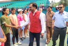 पहले दिन छाए यूपी के खिलाड़ी, मिहिका और शगुन प्री-क्वार्टर फाइनल में