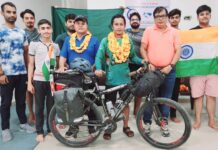 पेड़ बचाने का संदेश देने लखनऊ पहुंचे बांग्लादेशी साइकिलिस्ट महमुदुल का स्वागत