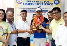 यूपी स्टेट शूटिंग में दो स्वर्ण सहित आठ पदक जीतने वाले संजय कुमार शर्मा का किया गया सम्मान