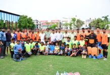 केडी सिंह बाबू मेमोरियल सोसायटी द्वारा आयोजित समर कैंप का हुआ समापन