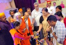 मेयर की घोषणा, बंदी माता मन्दिर के मुख्य द्वार का होगा निर्माण, साधु-संतों ने जताई खुशी