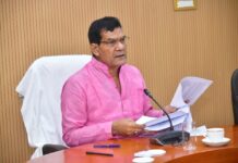 प्रदेश में निर्धारित शेड्यूल के अनुसार सभी क्षेत्रों को हो निर्बाध विद्युत अपूर्ति : एके शर्मा