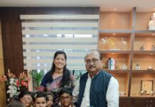 एसकेडी एकेडमी में धूमधाम से मनाया गया रक्षाबंधन