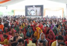 शिवहार गांव के हर घर में नल से जल पहुंचने की खुशी में हुआ जलाभिनंदन