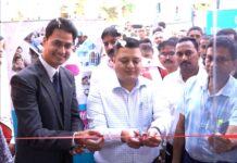 डिजिटल डॉक्टर क्लीनिक की चन्दौली में शुरूआत, जिलाधिकारी ने किया उद्घाटन