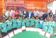 राज्य स्तरीय सब जूनियर बालिका हैंडबॉल में वाराणसी मंडल चैंपियन