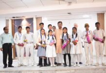 विधायक ओपी श्रीवास्तव ने प्रतिभावान खिलाड़ियों को किया सम्मानित
