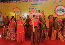 प्रगति भारत महोत्सव : लगा भक्ति गीतों के साथ पंजाबी तड़का