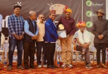 लखनऊ के चित्रकार राजीव अंतरराष्ट्रीय कलापर्व में सम्मानित
