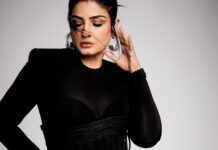 थ्रोबैक तस्वीरों में गॉर्जियस के साथ-साथ बेहद स्टाइलिश दिखी रवीना टंडन