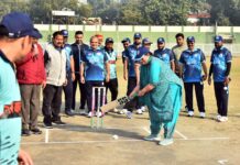 नगर निगम एकादश की जीत में अनिल सिंह का कमाल