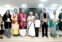 वर्ल्ड रिकार्ड ऑफ एक्सीलेन्स से सम्मानित हुई आर्यमा शुक्ला