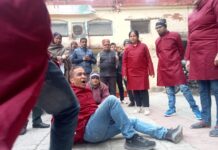 सफदर की याद में नुक्कड़ नाटक, फिर स्मृति सभा भी