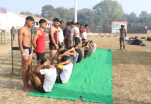 अग्निवीर ऑफिस असिस्टेंट के लिए यूपी के 13 जिलों से पहुंचे अभ्यर्थी