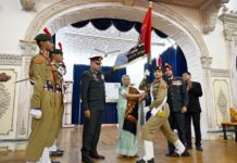 गणतंत्र दिवस शिविर से लौटे एनसीसी कैडेटों को राज्यपाल ने किया सम्मानित