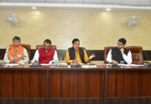 सीवर एवं जलनिकासी की व्यवस्था चाक चौबंद रहे, कूड़ा उठान नियमित हो