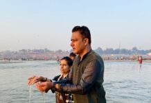 महाकुम्भ की आस्था में डूबे नजर आए अनिल कुंबले, त्रिवेणी संगम में किया स्नान