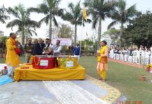 महाकुंभ-2025 : जेलों में कैदियों ने पवित्र त्रिवेणी संगम जल से किया महास्नान