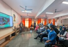 छात्रों ने दिखाई रचनात्मकता, पोर्टफोलियो प्रेजेंटेशन में मनवाया लोहा