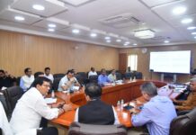 समिति के सदस्यों ने नगरीय निकायों के विकास को लेकर दिए बहुमूल्य सुझाव