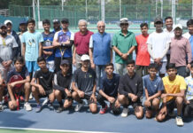उत्तर प्रदेश के यश पटेल और पश्चिम बंगाल के प्रगोष्पमा उलटफेर का शिकार