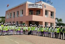 लोहिया इंस्टिट्यूट के छात्रों ने किया भरवारा एसटीपी प्लांट का शैक्षिक दौरा