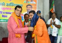 मऊ रिवर फ्रंट निर्माण कार्य का निरीक्षण, मंत्री एके शर्मा ने दिए सख्त निर्देश