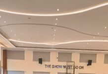 एसकेडी एकेडमी ने पहलगाम आतंकी हमले में मारे गए लोगों को दी श्रद्धांजलि