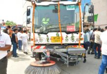 गाजियाबाद : सफाई के लिए मिली 17.26 करोड रुपए लागत की आधुनिक मशीनें