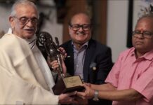 90 वर्षीय गुलजार को मुंबई में 58वें ज्ञानपीठ पुरस्कार से नवाजा गया