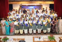 एसकेडी एकेडमी ने बोर्ड टॉपर्स एवं नीट- जेईई के छात्रों को किया सम्मानित