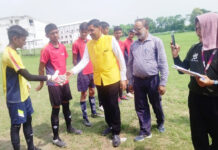 अविनाश चतुर्वेदी फुटबॉल : मॉन्टफोर्ट, डीएवी और सीएमएस की शानदार जीत