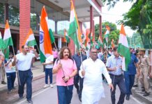 राष्ट्रीय ध्वज के सम्मान और देशभक्ति की भावना जगाने निकली तिरंगा यात्रा
