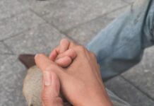 दो मेगा प्रोजेक्ट्स से बाहर हुईं दीपिका, अब शाहरुख संग ‘किंग’ में नज़र आएंगी