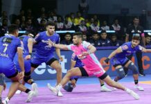 पीकेएल 12 : 10 प्वाइंट से पीछे होकर भी जयपुर पिंक पैंथर्स की जीत