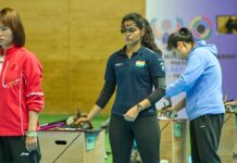 आईएसएसएफ वर्ल्ड चैम्पियनशिप : ईशा व मनु भाकर शीर्ष आठ की दौड़ में