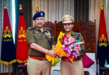 अंतर्राष्ट्रीय महिला क्रिकेटर एवं भारतीय महिला क्रिकेट टीम की सदस्य दीप्ति शर्मा का पुलिस मुख्यालय में सम्मान