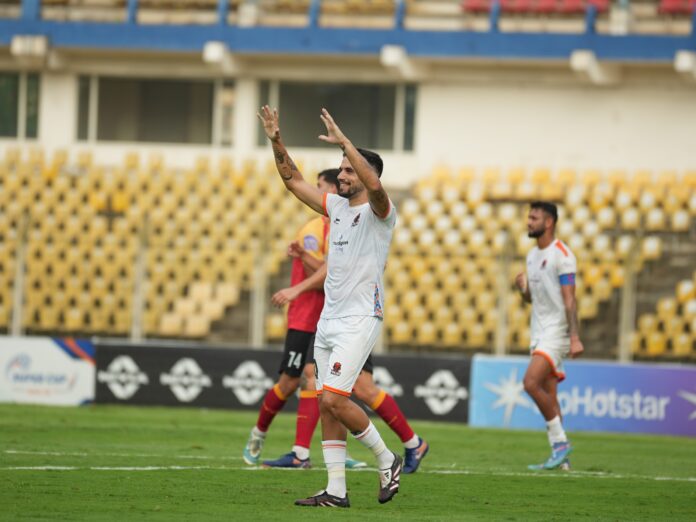 Daniel Ramirez celebrating the goal