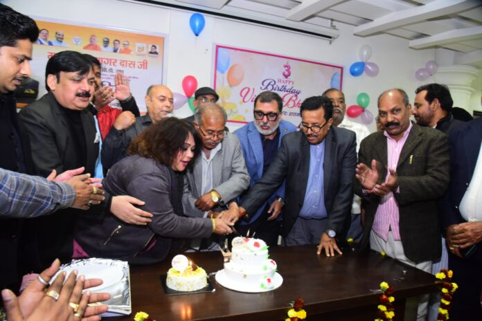 Photo 08 DEC BBD Group-001