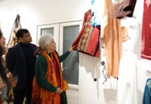 ताना-बाना प्रदर्शनी में उभरी टेक्सटाइल कला की सृजनात्मक उड़ान