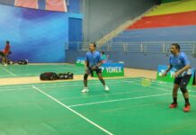 लखनऊ के अरुण कक्कड़ का बैडमिंटन कोर्ट पर दोहरा खिताबी धमाल