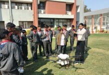 केंद्रीय विद्यालय, शिवगढ़, रायबरेली, उत्तर प्रदेश के 150 विद्यार्थियों का सीएसआईआर-सीमैप, लखनऊ में शैक्षिक भ्रमण