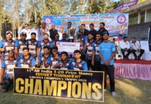 प्रियांशु के 70 रन, हसन के तीन विकेट, लखनऊ बना चैम्पियन