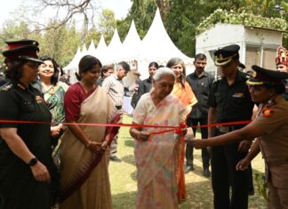 सूर्य कमान में महिला शक्ति को सलाम, राज्यपाल ने किया सम्मानित