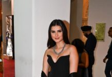 मुंबई में ‘टेसेरैक्ट: द ज्योमेट्री ऑफ ट्रुथ’ का ग्रैंड प्रीमियर, सितारों से सजी शाम