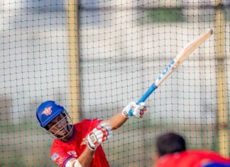 टॉस जीतकर दिल्ली ने चुनी गेंदबाजी, एलएसजी की बल्लेबाजी की होगी परीक्षा