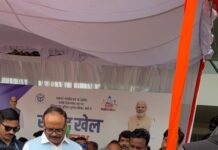 सांसद खेलकूद प्रतियोगिता, फुटबॉल में डीएवी और तोपखाना बाजार फाइनल में