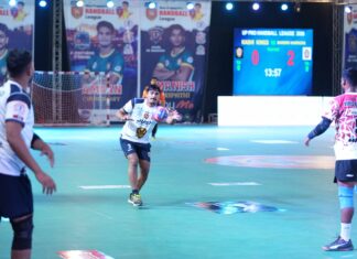 काशी किंग्स की दूसरी जीत, रोमांचक मुकाबले में बर्बरीक वारियर्स को दी शिकस्त