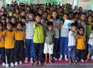 डॉ. रिज़वी मेमोरियल पब्लिक स्कूल में गूंजा पर्यावरण संरक्षण का संकल्प, बच्चों ने ली शपथ